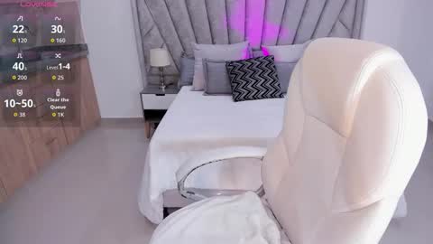 Shantall wills online show from October 2025 07:38:01 PM