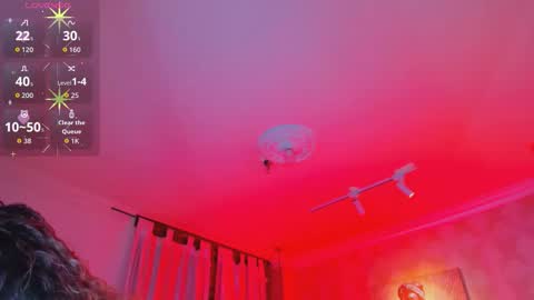 Shantal online show from October 2025 11:00:01 AM