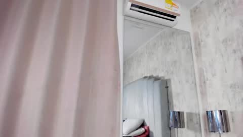 Snapshot of shanty_cole chatting on May 2026 04:04:02 PM shanty_cole online show from May 2026 04:04:02 PM