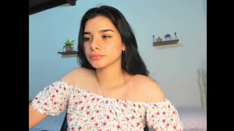 Snapshot of shara_jones chatting on December 2024 02:41:02 AM Sara online show from December 2024 02:41:02 AM