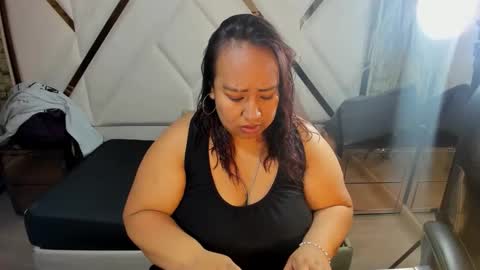 Snapshot of shara_oz chatting on June 2026 12:42:02 PM Shara Oz online show from June 2026 12:42:02 PM