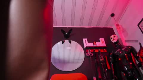 Sharith  online show from January 2025 05:51:02 PM