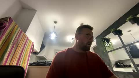 Snapshot of sharksboy16 chatting on December 2024 03:04:01 AM Sharksboy online show from December 2024 03:04:01 AM