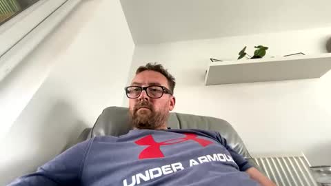 Snapshot of sharksboy16 chatting on September 2025 10:59:01 AM Sharksboy online show from September 2025 10:59:01 AM