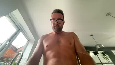 Snapshot of sharksboy16 chatting on July 2026 05:15:02 AM Sharksboy online show from July 2026 05:15:02 AM