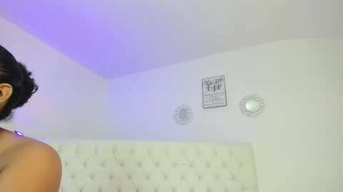 Sharlot online show from February 2026 12:42:02 PM