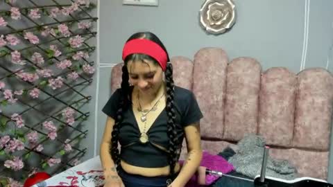 Snapshot of sharlotsh1 chatting on July 2026 05:10:02 AM sharlotsh1 online show from July 2026 05:10:02 AM