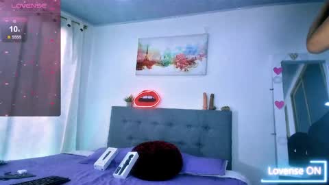 sharlott_3 online show from April 2026 12:43:01 PM