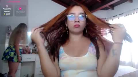 sharlotte  online show from November 2025 09:26:01 PM