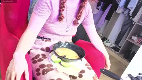 Snapshot of sharonblack_ chatting on April 2026 03:05:02 PM kitsune online show from April 2026 03:05:02 PM