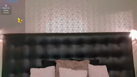 Sharon online show from April 2026 08:35:02 PM