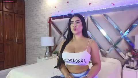 Snapshot of sharonlewy_ chatting on July 2026 03:51:02 PM Sharon online show from July 2026 03:51:02 PM