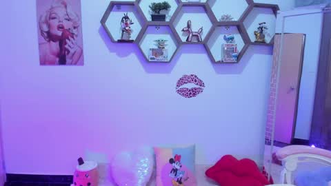 Sharon online show from April 2026 11:35:01 PM