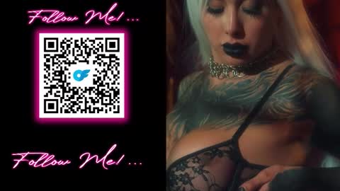 Antonia online show from March 2026 07:18:02 PM