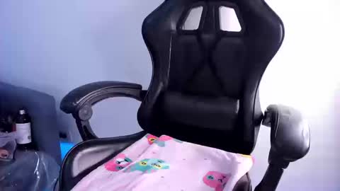 Shauna online show from March 2026 02:17:02 AM