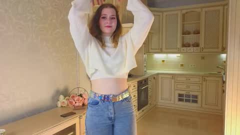 Alexandra online show from November 2025 04:23:02 AM