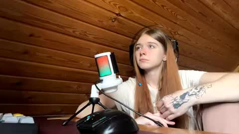 Snapshot of shavonflosi chatting on June 2026 08:23:01 AM Maria online show from June 2026 08:23:01 AM