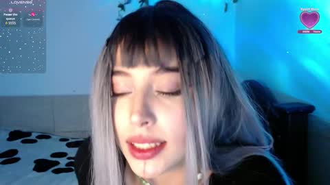 Shayla 3 online show from October 2025 05:27:02 AM