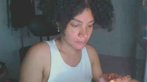 Snapshot of shayna_cute chatting on May 2026 01:00:01 AM Shayna online show from May 2026 01:00:01 AM