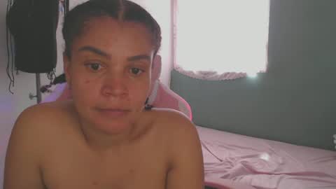 Shayna online show from July 2026 07:42:02 PM