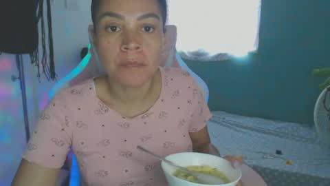 Shayna online show from July 2026 09:35:02 PM