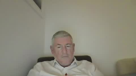 she52 online show from October 2025 05:46:01 PM