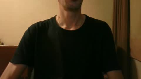 Snapshot of shedevr02 chatting on October 2025 04:48:02 PM Roger online show from October 2025 04:48:02 PM