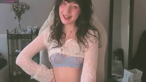 Snapshot of sheeny_shy chatting on April 2026 11:34:01 AM Chiara online show from April 2026 11:34:01 AM