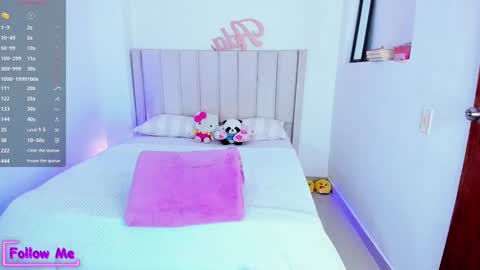 Danna   online show from March 2025 02:49:02 AM