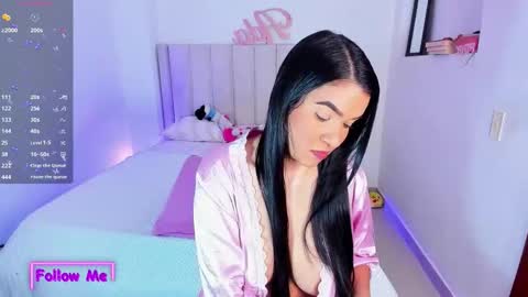 Danna   online show from October 2025 03:37:02 AM