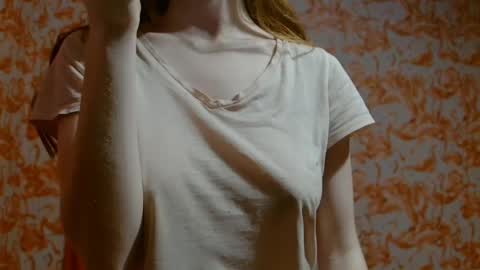 Erika online show from December 2024 01:02:02 AM