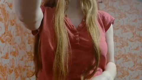 Erika online show from March 2026 02:47:01 AM