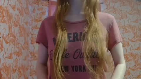 Erika online show from April 2026 07:34:02 PM