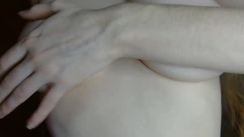 Snapshot of shelikessoymilk chatting on June 2026 06:02:01 PM Erika online show from June 2026 06:02:01 PM