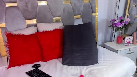 shellbydior online show from March 2025 10:09:02 PM