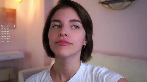 Alex online show from October 2025 01:25:01 AM