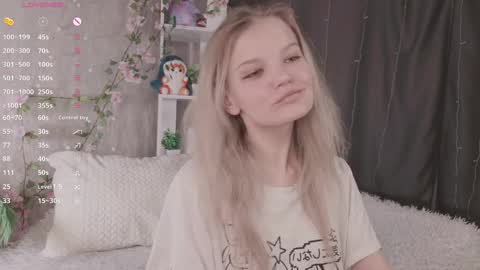 shellyboom online show from April 2026 07:04:02 PM