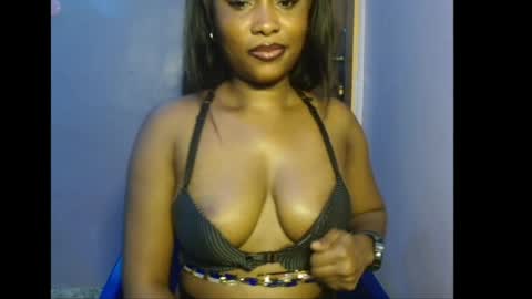 Snapshot of shena_xnomy chatting on July 2026 07:35:01 AM Favour online show from July 2026 07:35:01 AM