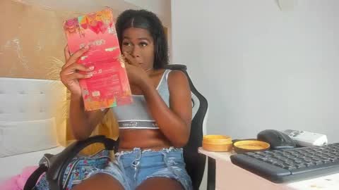 shenielxxx online show from December 2024 12:22:01 PM