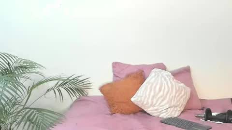 Snapshot of sherlyn_adams69 chatting on February 2025 06:34:02 PM Sherlyn Adams online show from February 2025 06:34:02 PM