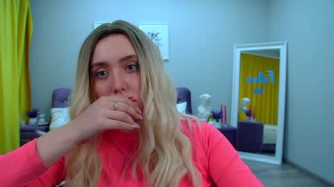 Sherry online show from April 2026 01:41:01 PM