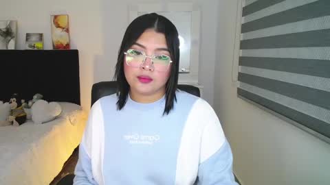 Snapshot of sheryl_stone2 chatting on February 2025 02:49:01 AM Sheryl Stone2 online show from February 2025 02:49:01 AM