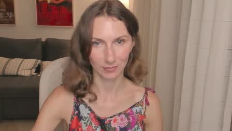 Snapshot of shesleepsnaked chatting on September 2025 06:46:01 PM shesleepsnaked online show from September 2025 06:46:01 PM