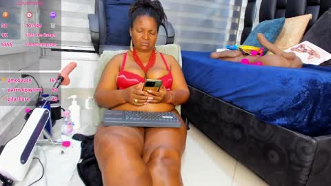 sheyla__ebony online show from May 2026 11:43:01 PM