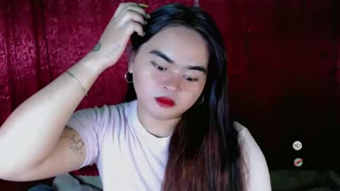 Snapshot of shimilove chatting on January 2025 07:03:01 AM shimilove online show from January 2025 07:03:01 AM