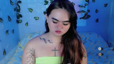 Snapshot of shimilove chatting on January 2025 03:04:02 AM shimilove online show from January 2025 03:04:02 AM
