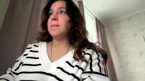 Luisa online show from September 2025 07:33:02 AM