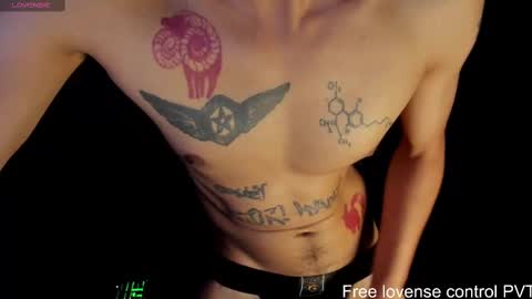 Elliot online show from March 2025 11:46:01 PM