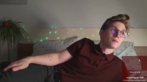 Snapshot of shirizo chatting on January 2026 12:35:01 AM Matthew online show from January 2026 12:35:01 AM