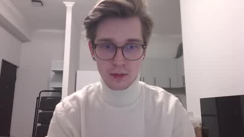 Snapshot of shirizo chatting on February 2026 07:21:02 PM Matthew online show from February 2026 07:21:02 PM